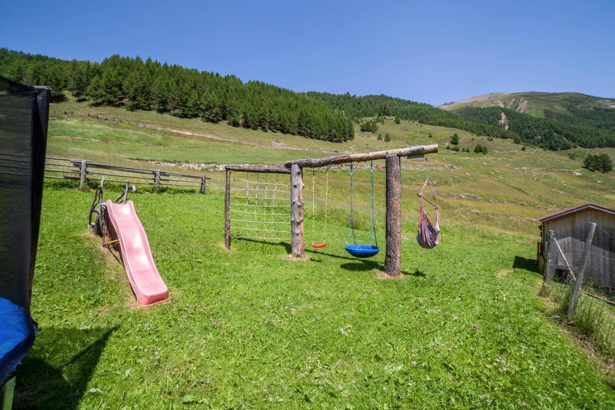 Ferienwohnung Haus Fliri Melago Екстер'єр фото